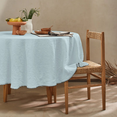 Nappe ronde sur mesure en lin avec point de cheval bleu glacier