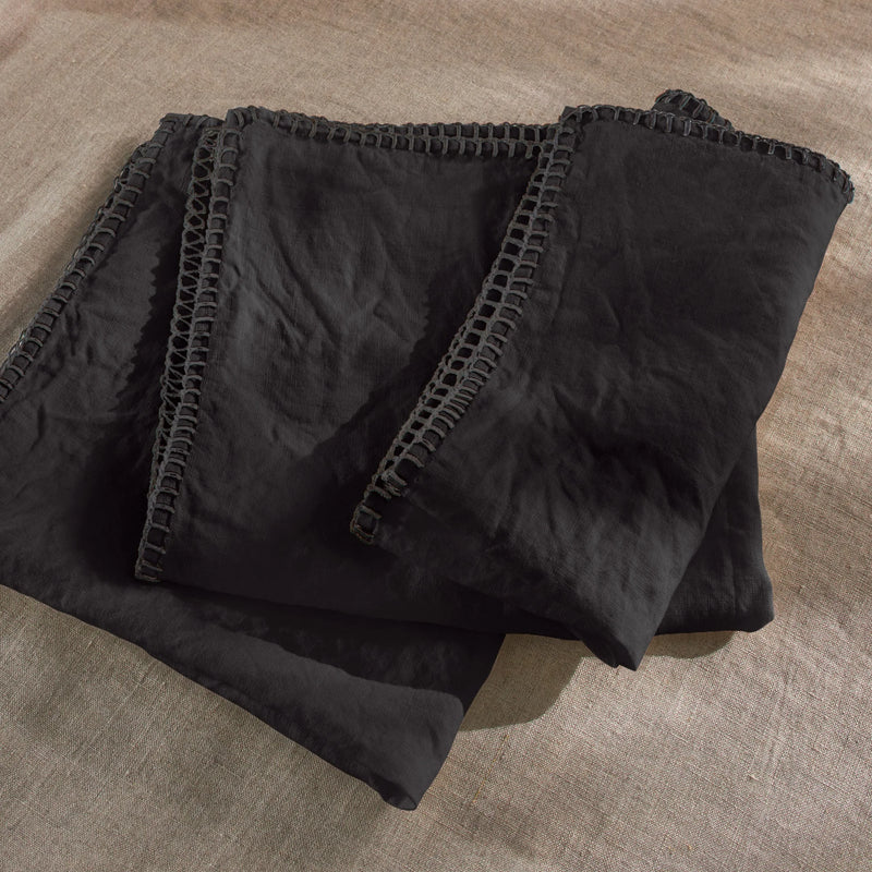 Serviettes bordées "Point de Cheval" en lin lavé noir