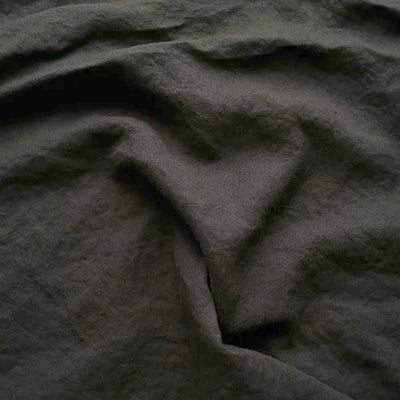 Swatch pour nappe ovale sur mesure en lin sur mesure bordée encre noire