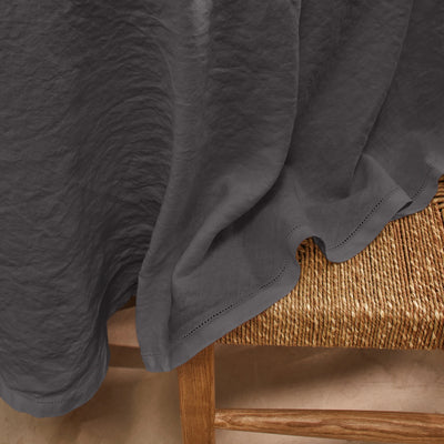Nappe ronde en lin ajouré gris plomb