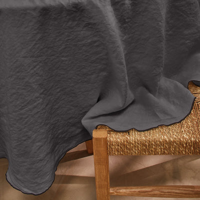 nappe ronde en lin lavé "bourdon" sur mesure gris plomb