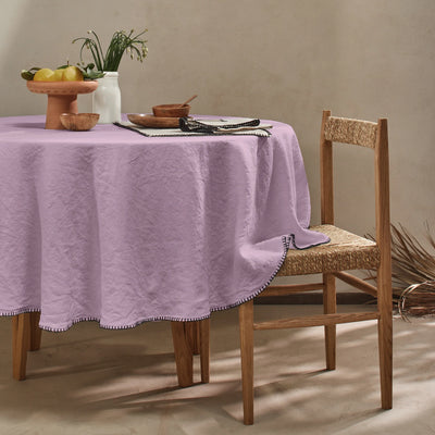 Nappe ronde sur mesure en lin avec point de cheval lilas